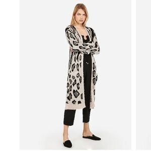Leopard print duster from Express, size Large